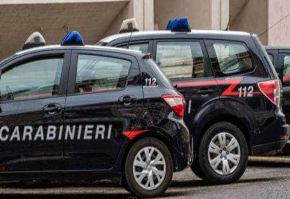 Șoc la Milano! Doi români arestați după ce au furat arma unui polițist și au deschis focul