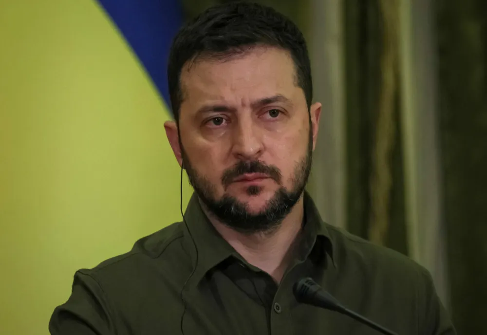 Zelenski a schimbat alți șefi din Armata. Ce pregătește Rusia