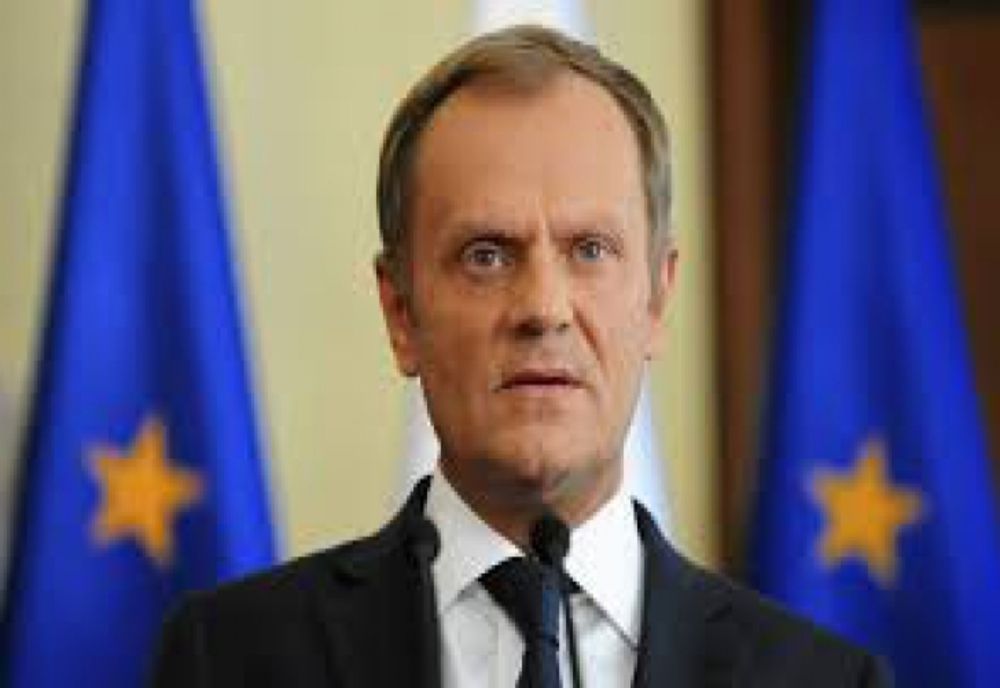 Premierul polonez Donald Tusk a primit ameninţări după tentativa de asasinare a premierului slovac