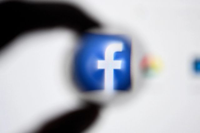 Turcia adoptă o lege care interzice accesul la reţelele sociale pentru persoanele cu vârsta sub 15 ani